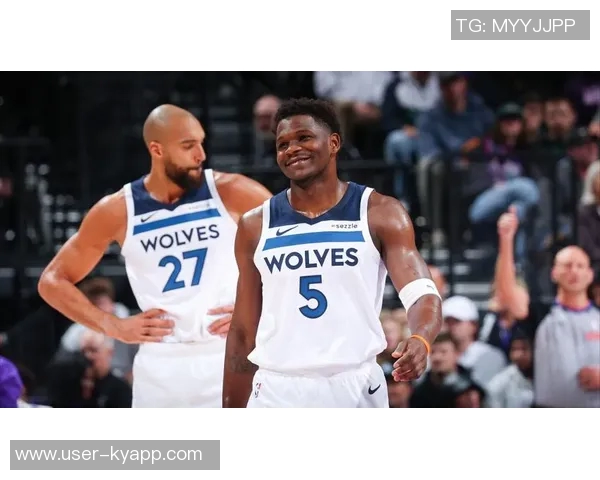 戈贝尔谈爱德华兹成长之路强调组织能力与被包夹的尊重意义 戈贝尔谈爱德华兹成长之路强调组织能力与被包夹的尊重意义