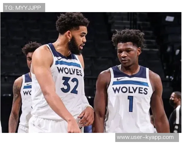 芬奇盛赞华子天赋异禀新秀赛季40分展现无限潜力